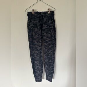 Lululemon Ready to Rulu Jogger Heritage Camo Jacquard Lunar Rock